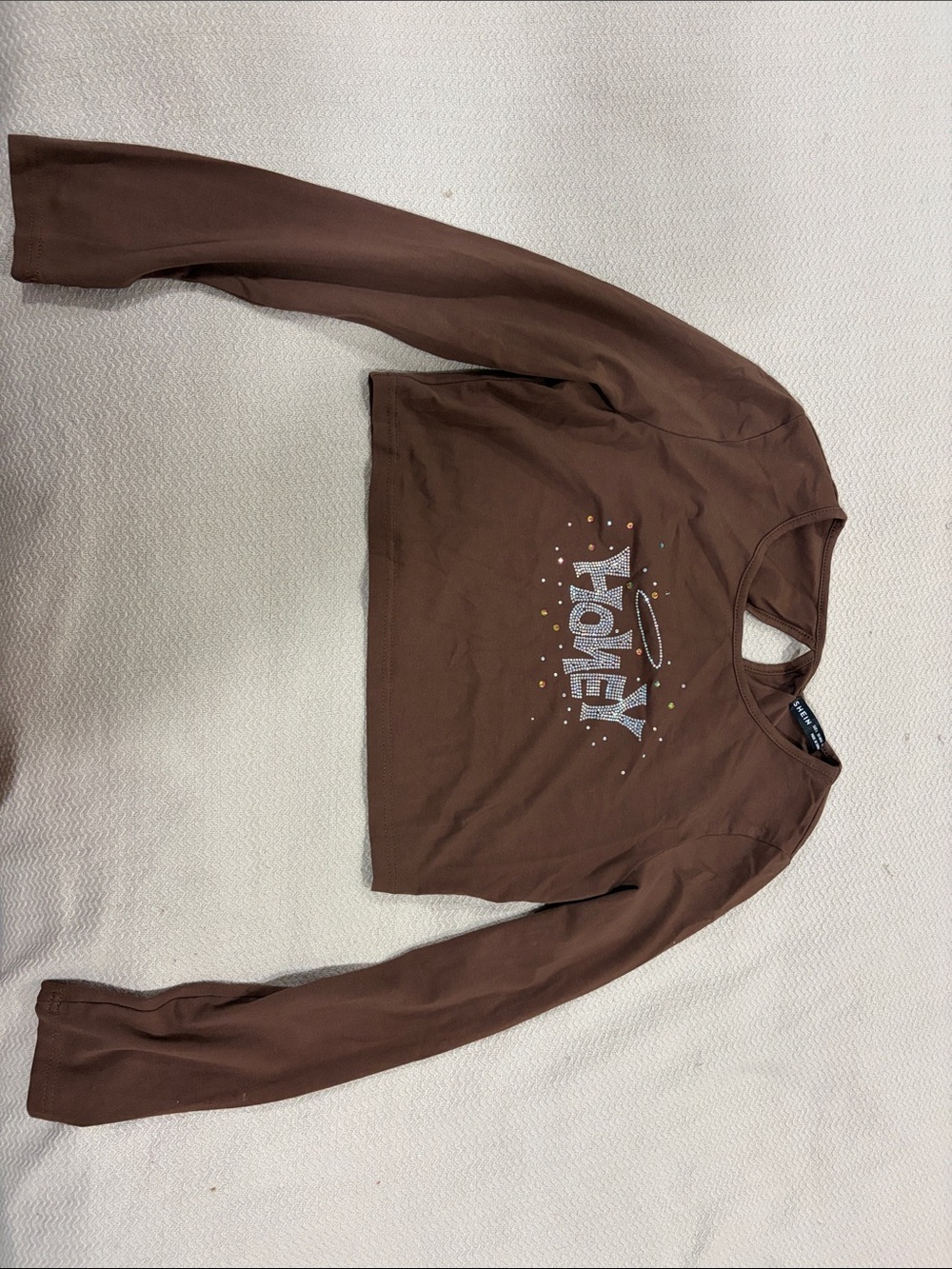 SHEIN Brown Graphic Long-Sleeve Crop Top